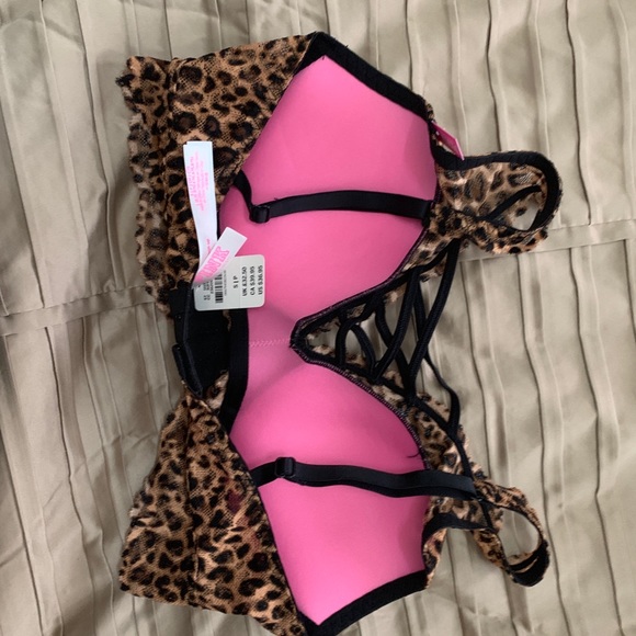 Victoria’s Secret - PINK - Small - Picture 2 of 2